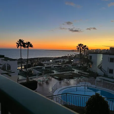 Sea View 2br Toploctaion Heated Pool 5 Min To